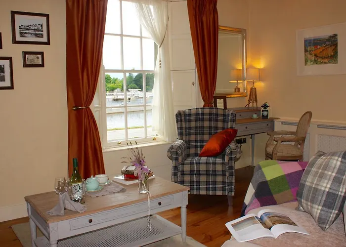 Corrib House Guest Отель типа 