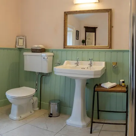 Corrib House Guest 4* Galway