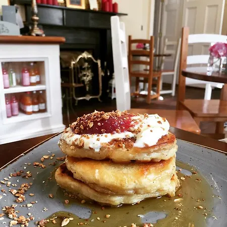 Nocleg ze śniadaniem Corrib House Guest 4*