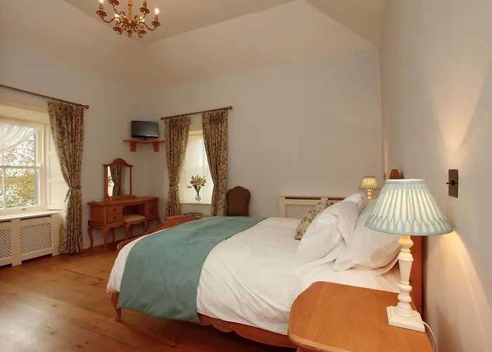 Corrib House Guest לינה וארוחת בוקר 4*